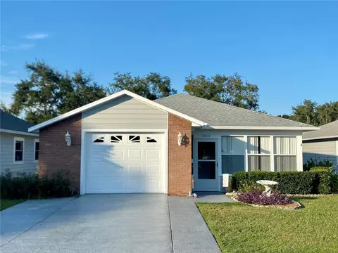 37413 Wedgewood Dr, Zephyrhills, FL 33542