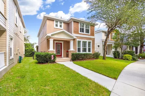 5910 Goldenbark Pl, Lithia, FL 33547