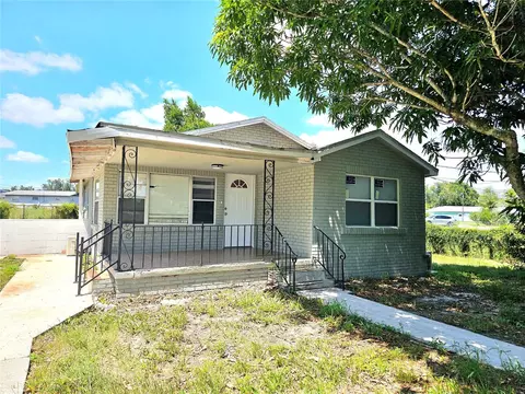 411 Harding Ave, Lake Wales, FL 33853
