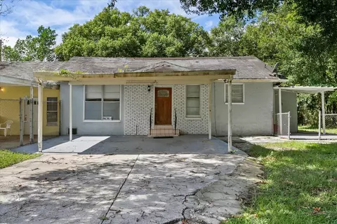 8636 N Grady Ave, Tampa, FL 33614