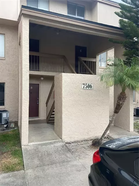 7506 Needle Leaf Pl #61, Tampa, FL 33617