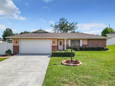 1961 E Cooper Dr, Deltona, FL 32725 photo 1