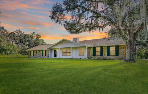 10916 Sonora Dr, Gibsonton, FL 33534
