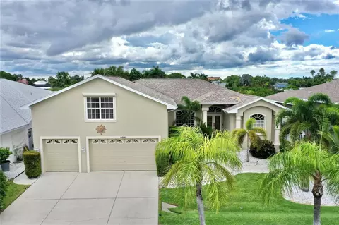 1414 Beach Club Ln, Apollo Beach, FL 33572