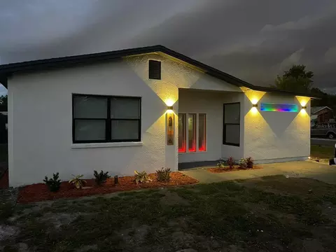 2416 Wishing Well Way, Tampa, FL 33619