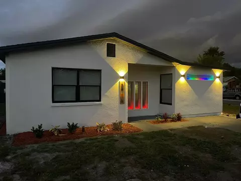 2416 Wishing Well Way, Tampa, FL 33619