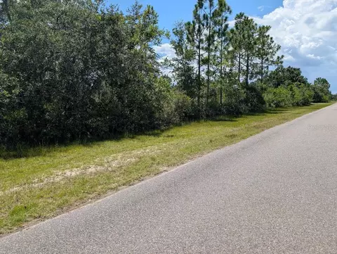 709 Poinciana Dr, Indian Lake Estates, FL 33855