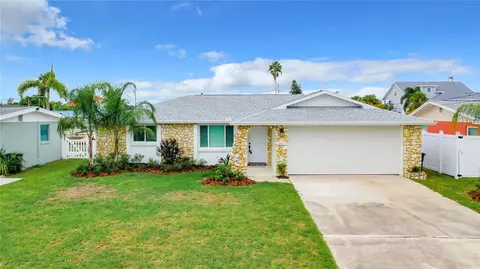 13421 Neptune Dr, Hudson, FL 34667