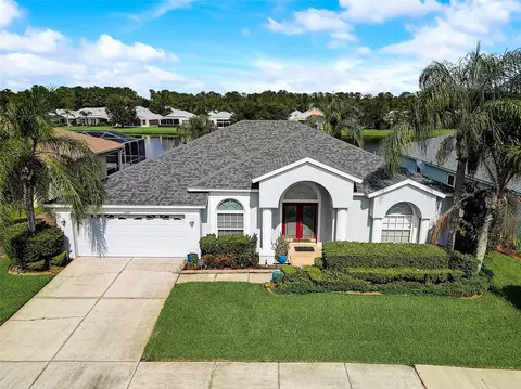 5342 Spectacular Bid Dr, Wesley Chapel, FL 33544