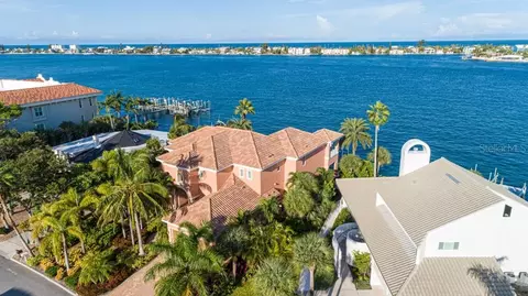 298 8th Ave N, Tierra Verde, FL 33715