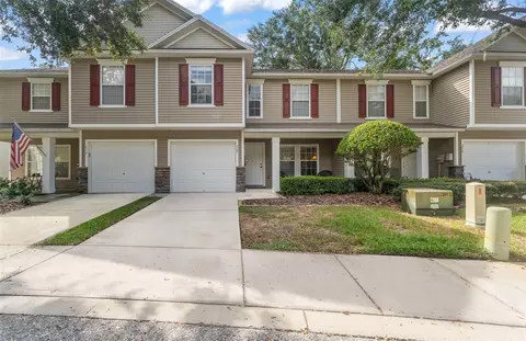 208 Sawtooth Dr, Valrico, FL 33594