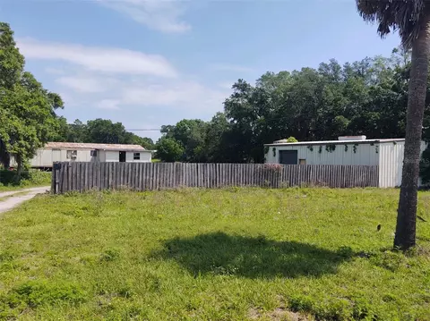1712 E State Road 60, Plant City, FL 33567