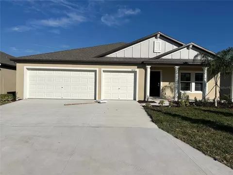 4052 Capri Coast Dr, Plant City, FL 33565