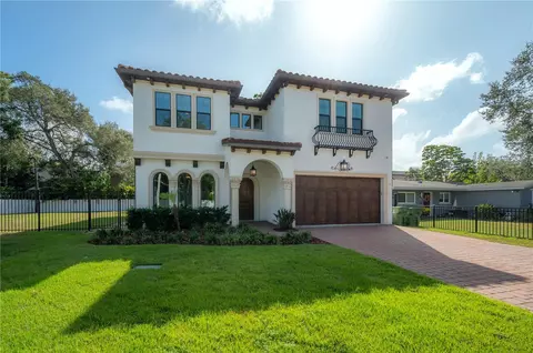 3906 Greenwood Dr, Tampa, FL 33611