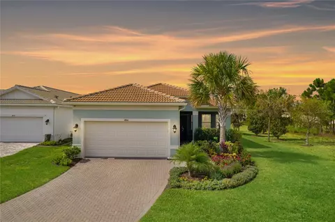 4846 Sevilla Shores Dr, Wimauma, FL 33598