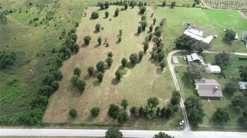 Fairview Heights Road, Zephyrhills, FL 33541