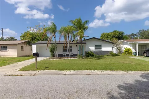 3225 Masonville Loop, Holiday, FL 34691