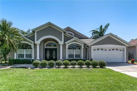 4132 Apple Blossom Rd, Lutz, FL 33558
