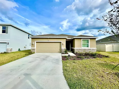 3740 Capri Coast Dr, Plant City, FL 33565
