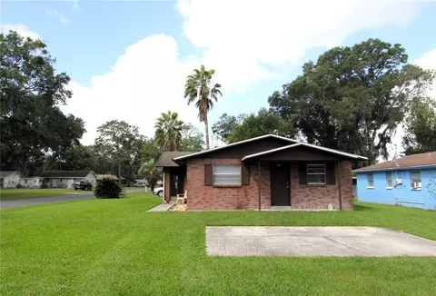 4819 17th St, Zephyrhills, FL 33542