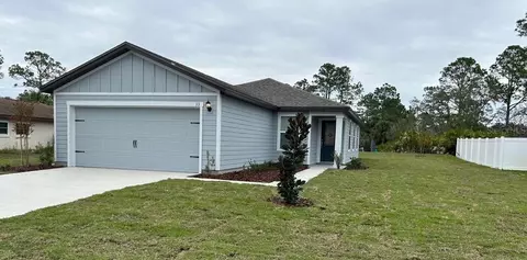 33 Pine Croft Ln, Palm Coast, FL 32164