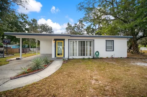 7701 Coral Vine Ln, Tampa, FL 33619