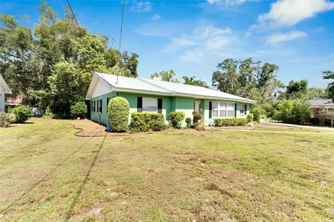 710 W Russell Dr, Plant City, FL 33563