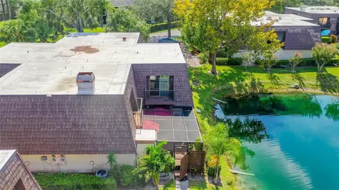 15216 E Pond Woods Dr #3, Tampa, FL 33618
