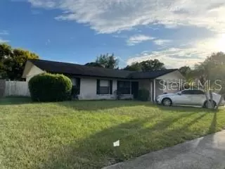 706 Gateway Ln, Tampa, FL 33613