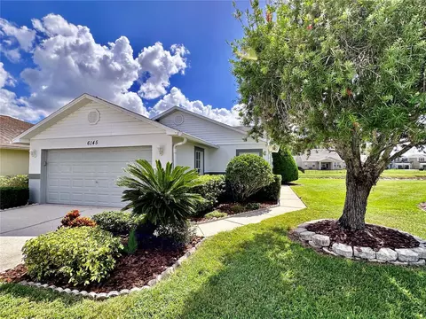 6145 Gentle Ben Cir, Wesley Chapel, FL 33544