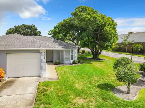 8720 Manos Cir #35, New Port Richey, FL 34655