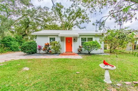 1304 W Lambright St, Tampa, FL 33604