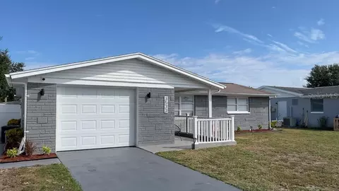 3533 Nixon Rd, Holiday, FL 34691