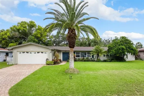1172 Taylor Ave, Dunedin, FL 34698
