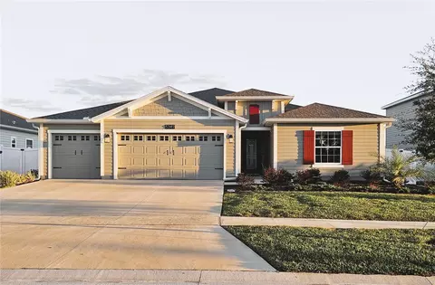 5349 Red Coral Cir, Mount Dora, FL 32757
