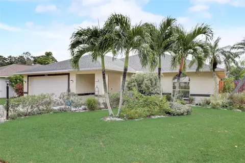 7543 42nd Ct E, Sarasota, FL 34243