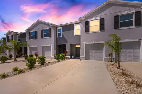 2879 Suncoast Blend Dr, Odessa, FL 33556