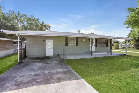 1500 Channell Dr, Mount Dora, FL 32757