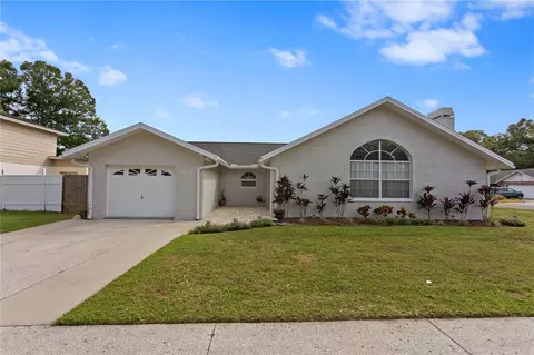 810 Congress Ct, Tampa, FL 33613
