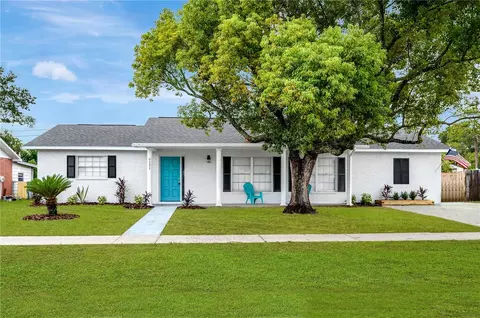 6151 16th St, Zephyrhills, FL 33542