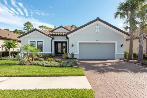 20119 Umbria Hill Dr, Tampa, FL 33647
