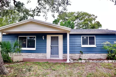 3433 Kimberly Oaks Dr, Holiday, FL 34691