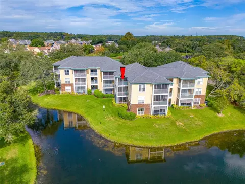 10122 Winsford Oak Blvd #422, Tampa, FL 33624