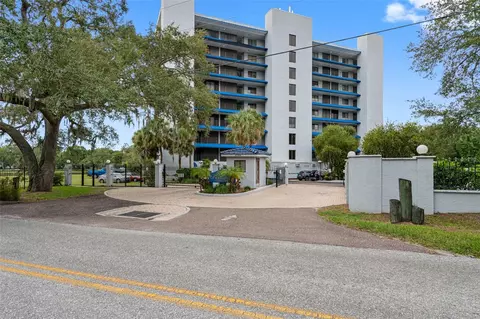 2780 N Riverside Dr #205, Tampa, FL 33602