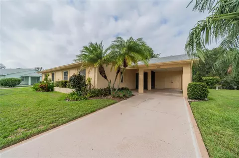 2321 Glenmore Cir #314, Sun City Center, FL 33573