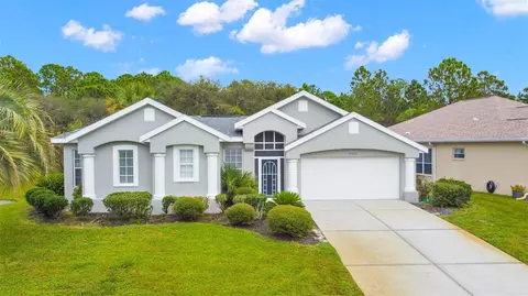 9375 Apple Valley Dr, Weeki Wachee, FL 34613