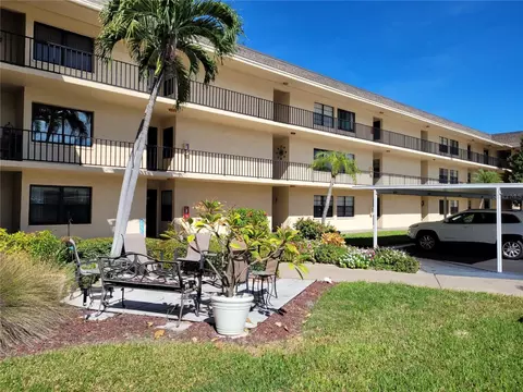 12300 Vonn Rd #4102, Largo, FL 33774