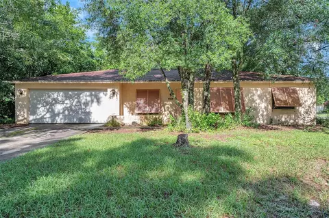 6709 Jennifer Dr, Temple Terrace, FL 33617