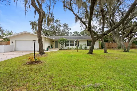 1109 Ridge Ave, Clearwater, FL 33755