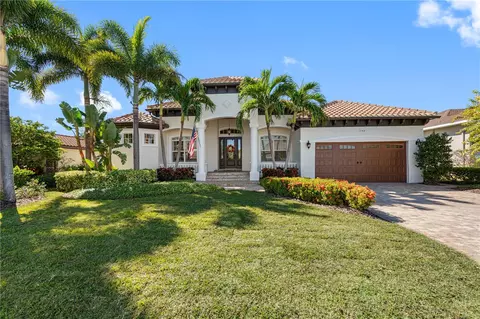1142 2nd Ave S, Tierra Verde, FL 33715